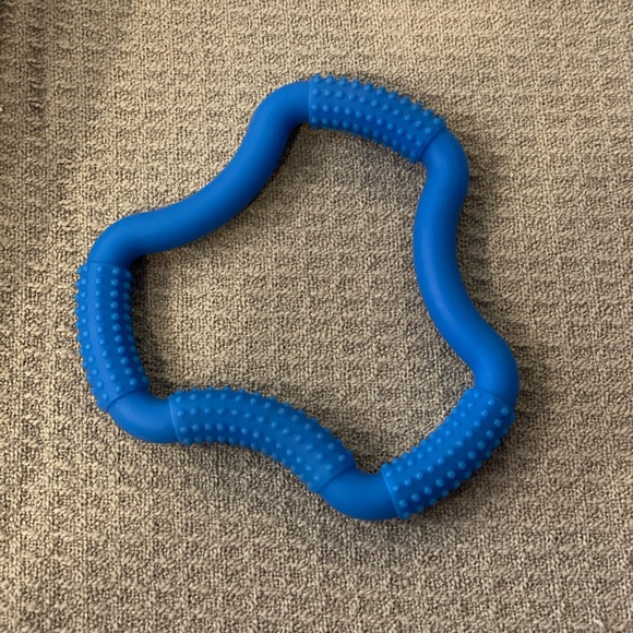 Baby bundle! 👶 Dr Browns teether, key ring toy & car seat rear view mirror - Picture 15 of 16